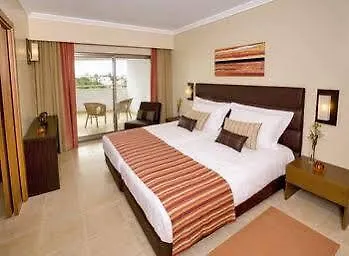 Apart Alfagar Ii 올류스 데 아구아